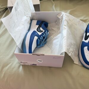 Nike Blue and White Women's Sneakers